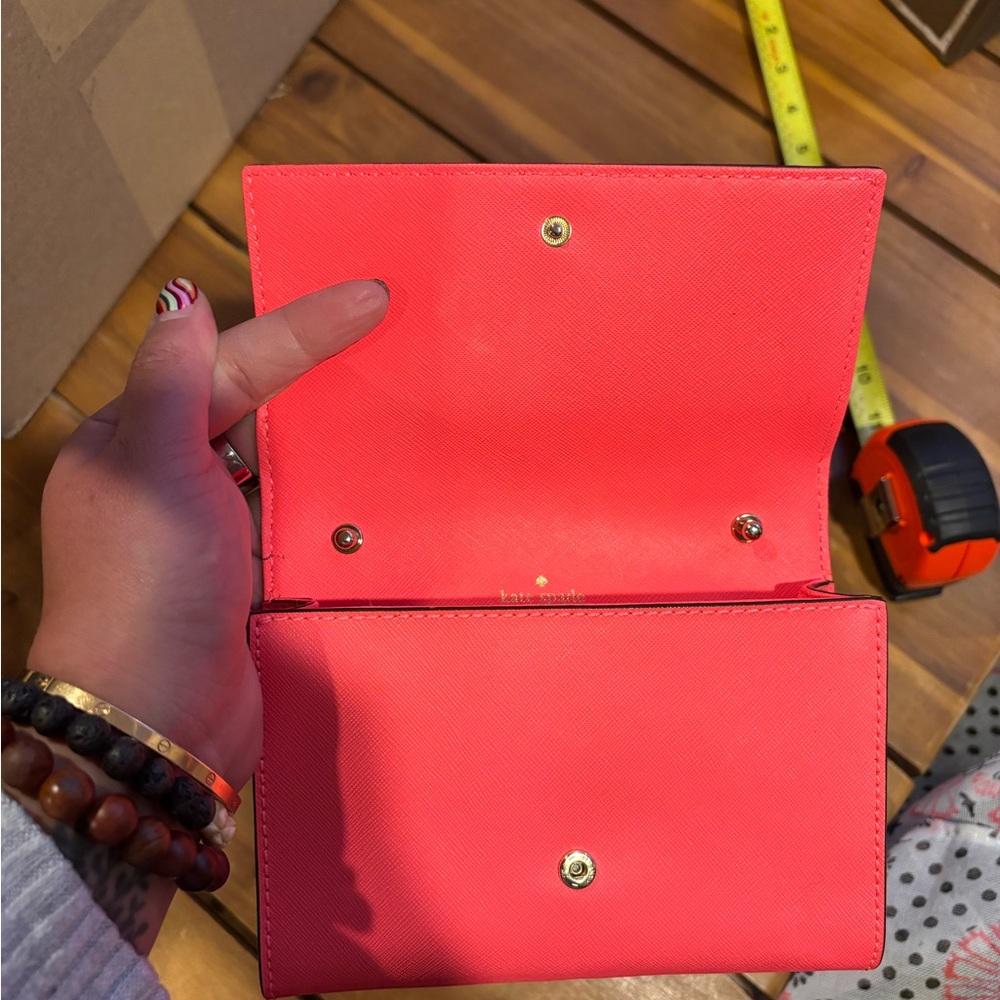 Kate Spade Coral/pink clutch bag EUC - Picture 4 of 11